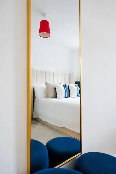 Stylish 3-Bed East London Home Contractors Parking Sleeps 5 Near Excel Londyn Dom wakacyjny